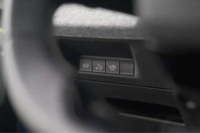 Peugeot 5008 (2024) thumbnail 38
