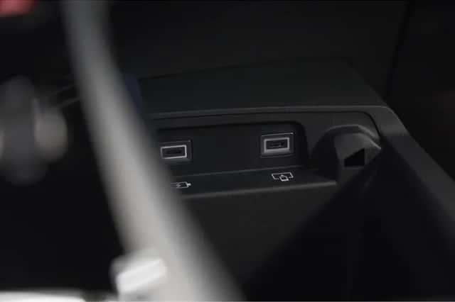Peugeot 5008 (2024) thumbnail 44