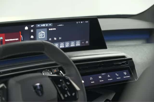 Peugeot 5008 (2024) thumbnail 51