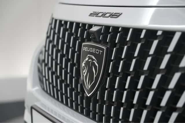 Peugeot 2008 (2025) thumbnail 18
