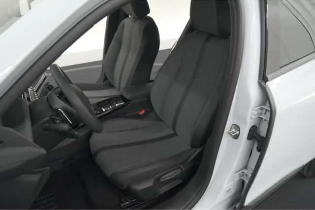 Peugeot 2008 (2025) thumbnail 28