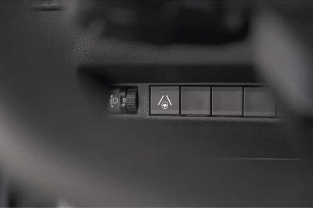 Peugeot 2008 (2025) thumbnail 40
