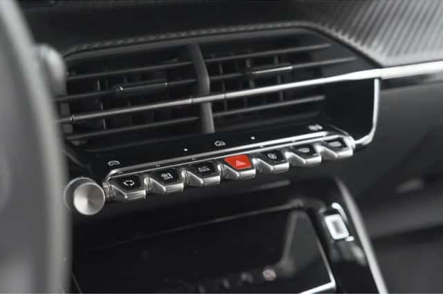 Peugeot 2008 (2025) thumbnail 48