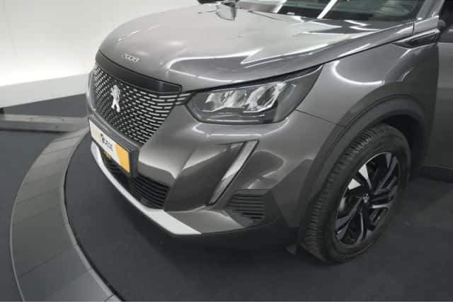 Peugeot 2008 (2022) thumbnail 15