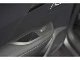 Peugeot 2008 (2022) thumbnail 24