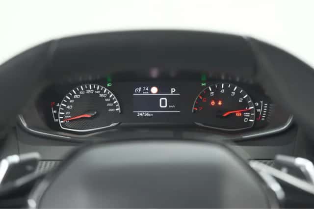 Peugeot 2008 (2022) thumbnail 36