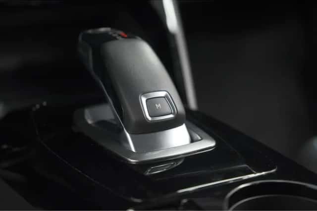 Peugeot 2008 (2022) thumbnail 39