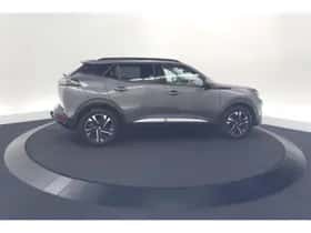 Peugeot 2008 (2022) thumbnail 9