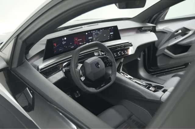 Peugeot 3008 (2025) thumbnail 3