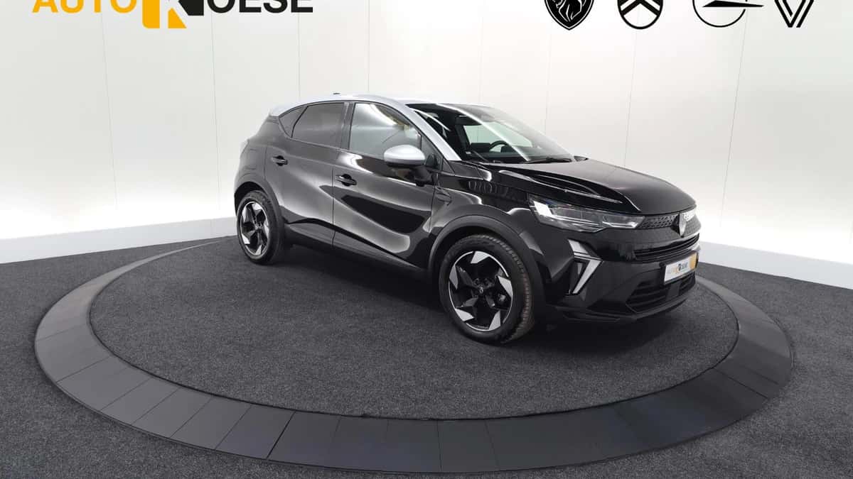 Renault Captur (2024) — foto 1