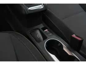Renault Captur (2024) thumbnail 12