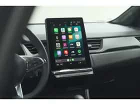 Renault Captur (2024) thumbnail 3