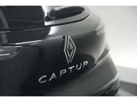 Renault Captur (2024) thumbnail 4