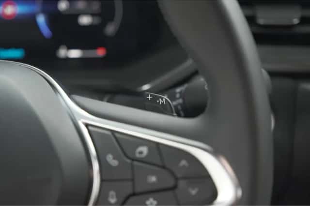 Renault Captur (2024) thumbnail 35