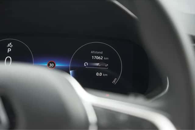 Renault Captur (2024) thumbnail 42