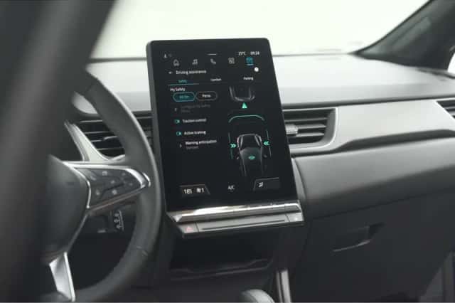 Renault Captur (2024) thumbnail 53