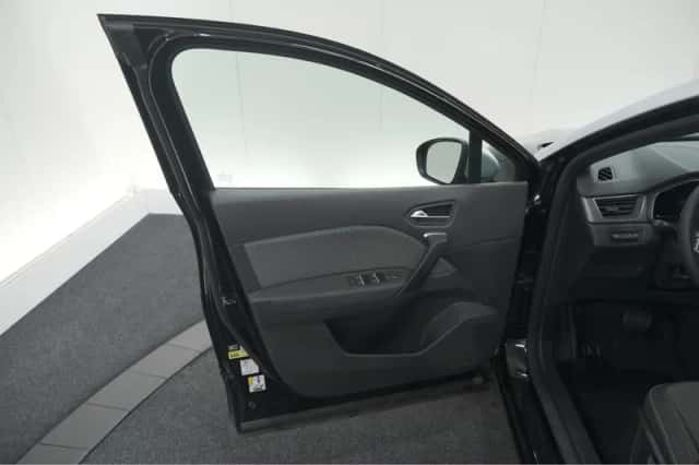 Renault Captur (2024) thumbnail 64