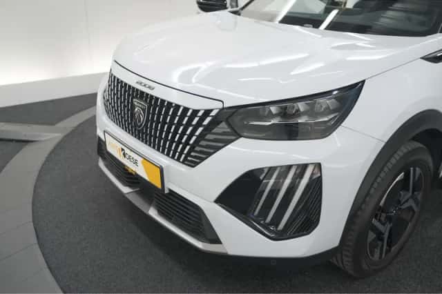 Peugeot 2008 (2024) thumbnail 15