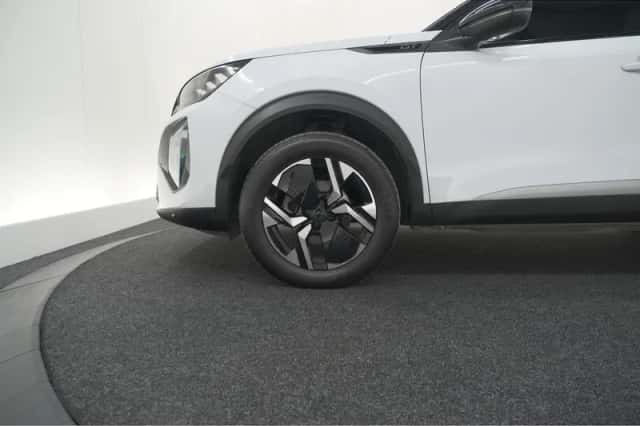 Peugeot 2008 (2024) thumbnail 17