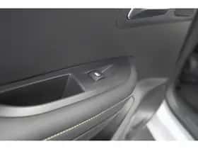 Peugeot 2008 (2024) thumbnail 29