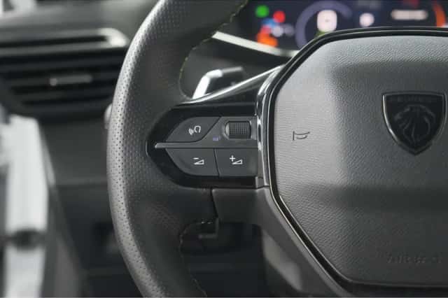 Peugeot 2008 (2024) thumbnail 34