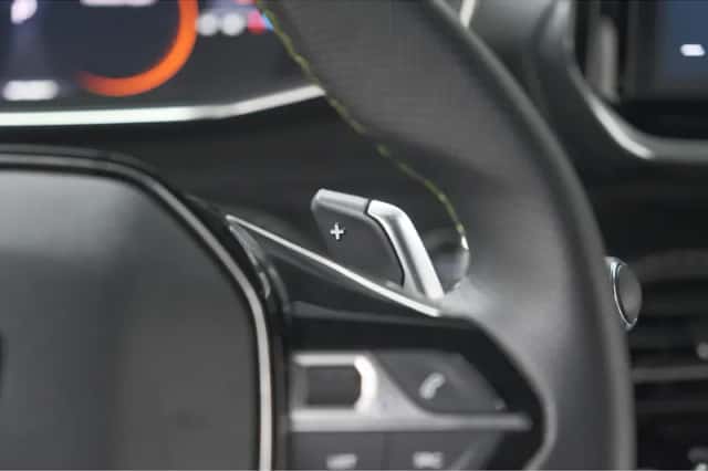 Peugeot 2008 (2024) thumbnail 37