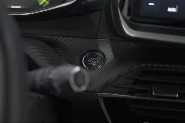 Peugeot 2008 (2024) thumbnail 41