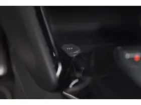 Peugeot 2008 (2024) thumbnail 47