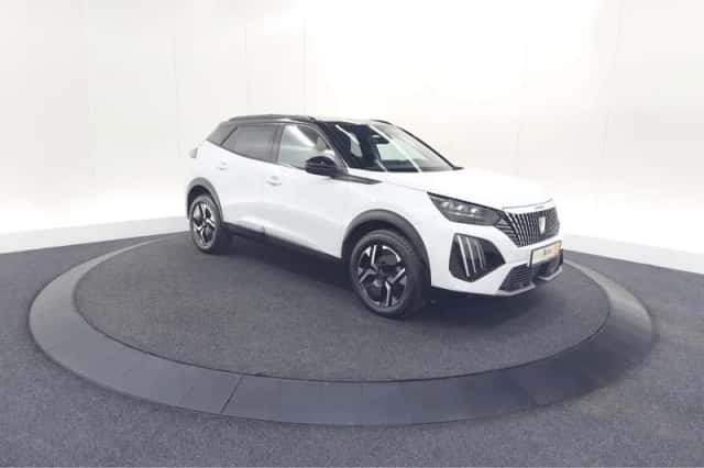 Peugeot 2008 (2024) thumbnail 7