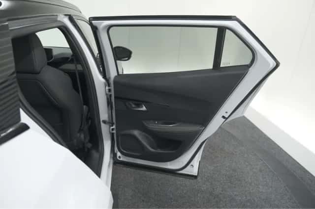 Peugeot 2008 (2024) thumbnail 65