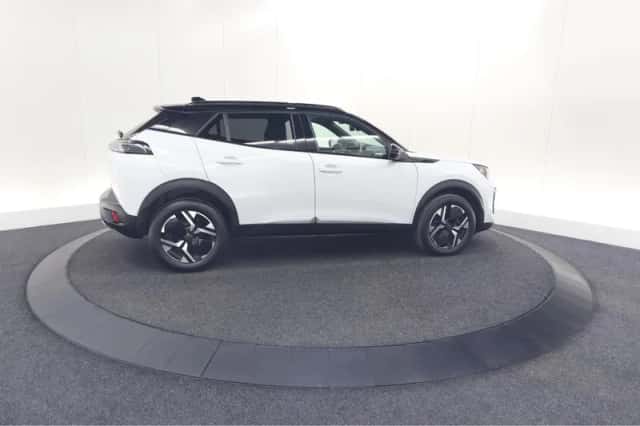Peugeot 2008 (2024) thumbnail 9