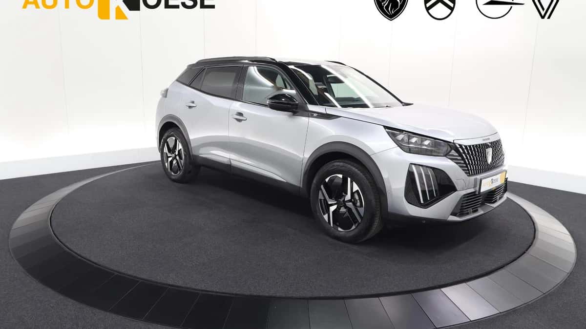 Peugeot e-2008 (2025) — foto 1