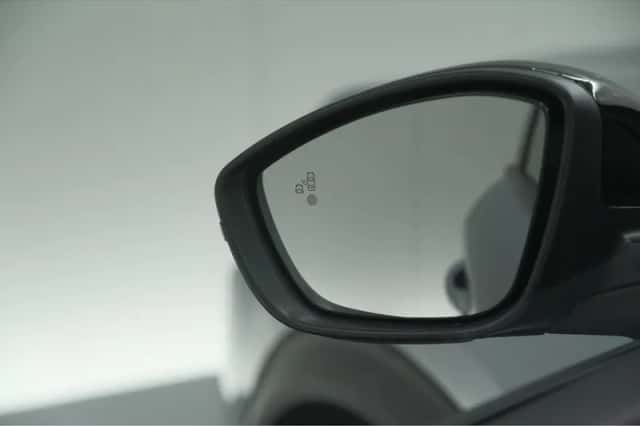 Peugeot e-2008 (2025) thumbnail 21