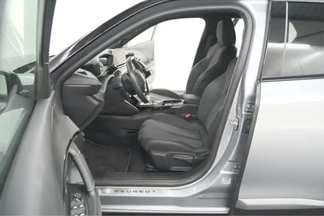 Peugeot e-2008 (2025) thumbnail 28