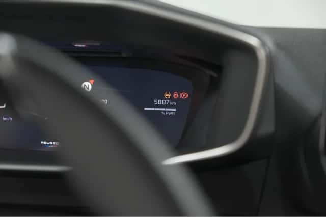 Peugeot e-2008 (2025) thumbnail 43