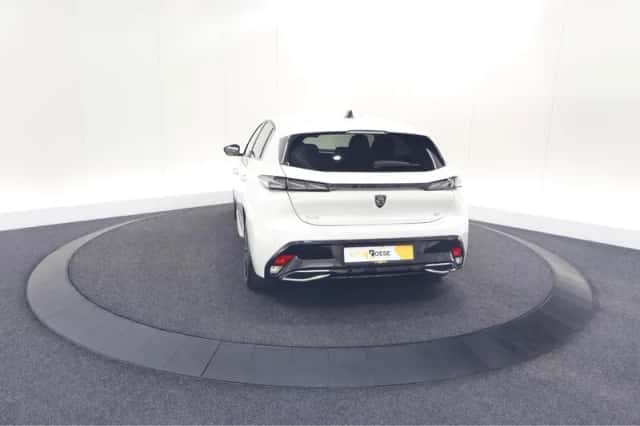 Peugeot 308 (2022) thumbnail 11