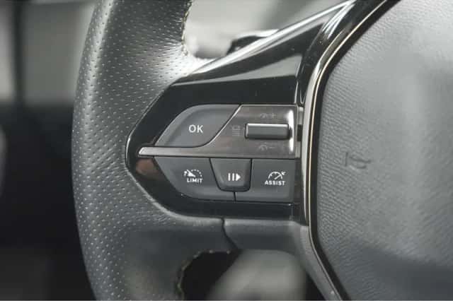 Peugeot 308 (2022) thumbnail 45