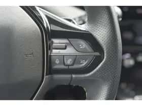 Peugeot 308 (2022) thumbnail 46