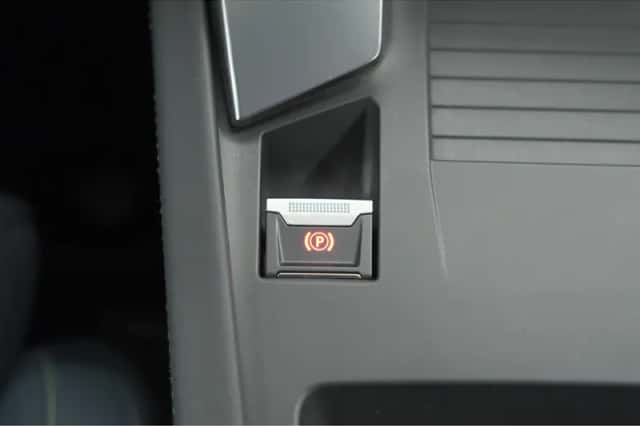 Peugeot 308 (2022) thumbnail 58