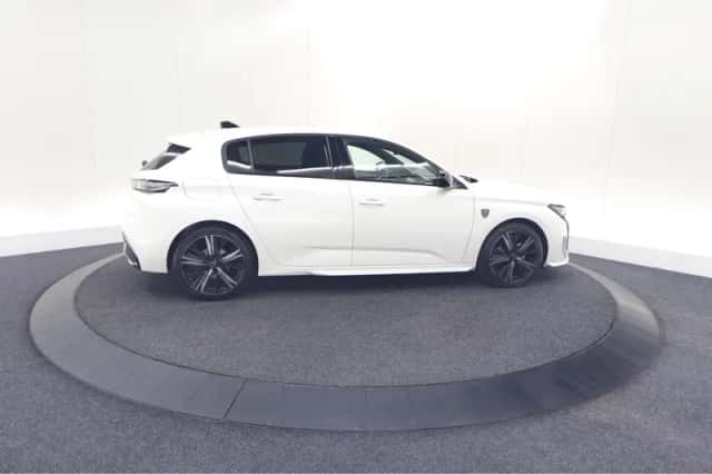 Peugeot 308 (2022) thumbnail 9