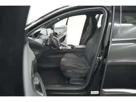 Peugeot 3008 (2020) thumbnail 24