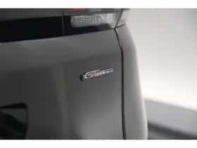 Peugeot 3008 (2020) thumbnail 4