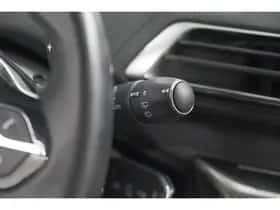 Peugeot 3008 (2020) thumbnail 35