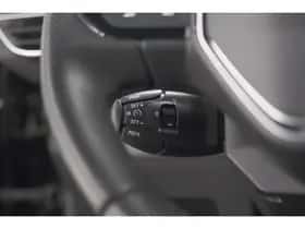 Peugeot 3008 (2020) thumbnail 36