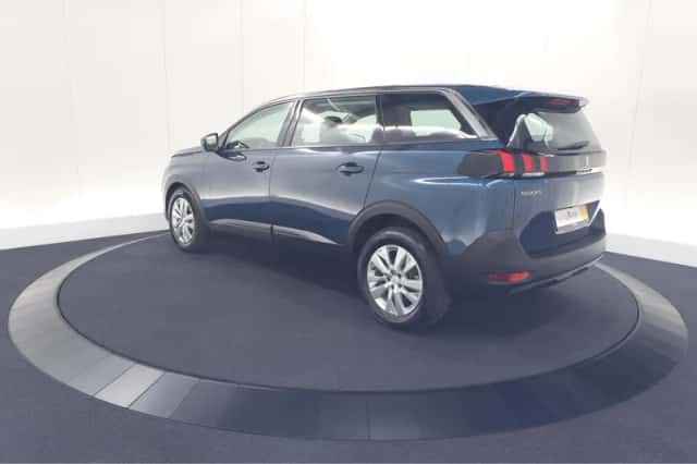 Peugeot 5008 (2022) thumbnail 12