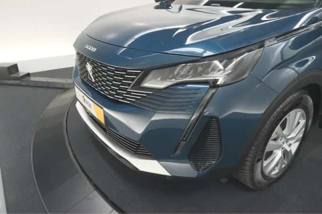 Peugeot 5008 (2022) thumbnail 15