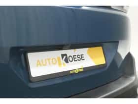 Peugeot 5008 (2022) thumbnail 4