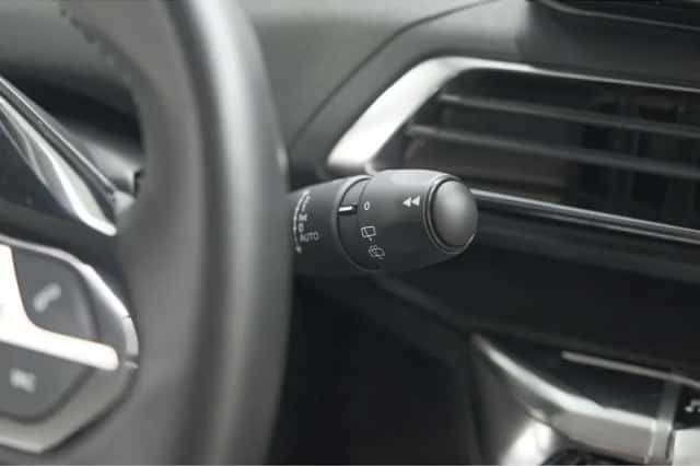 Peugeot 5008 (2022) thumbnail 35