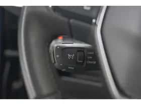 Peugeot 5008 (2022) thumbnail 36