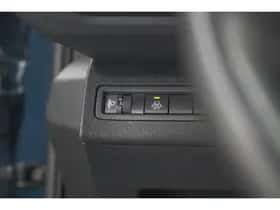 Peugeot 5008 (2022) thumbnail 37